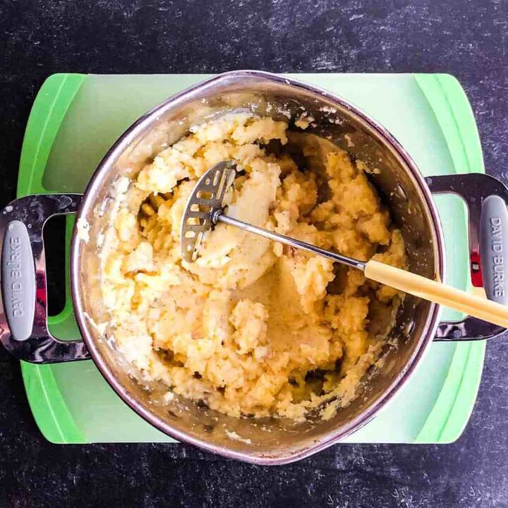 parsnip mashed potatoes, Mash until smooth