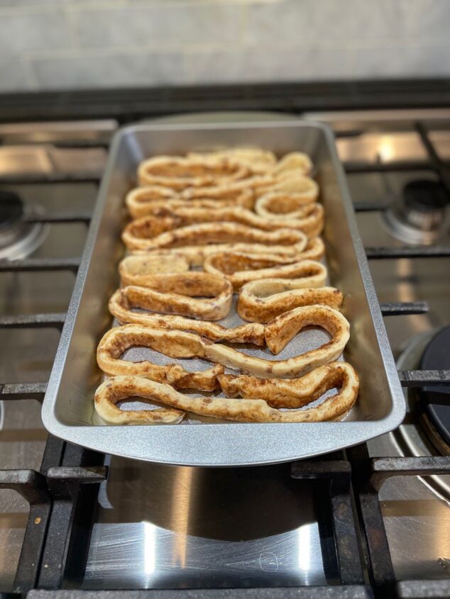 bloody cinnamon roll intestines jersey girl knows best