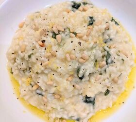 There is nothing more comforting than sitting down to a big bowl of this super creamy dish