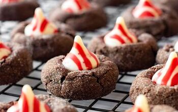 CANDY CANE KISS COOKIES