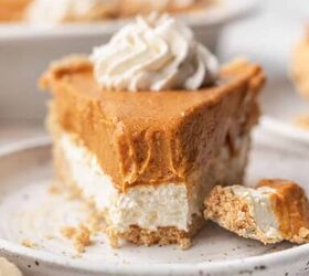 Each and every bite of this no-bake pie is bursting with the perfect blend of flavors