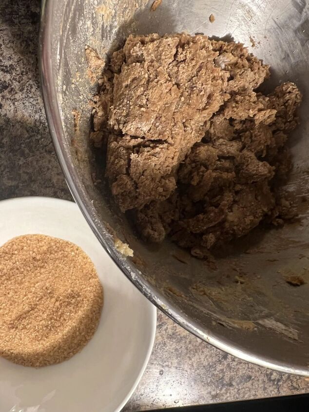 spicy ginger and molasses cookies