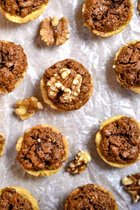 brown sugar and walnut mini tarts