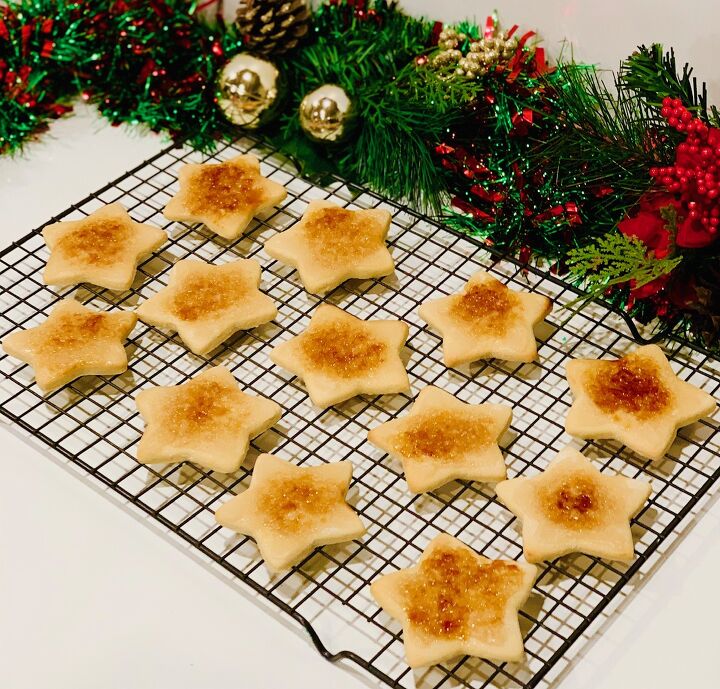 10 best christmas cookies to give out to your friends family, Christmas Cr me Br l e Cookies