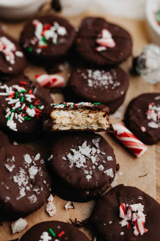 10 best christmas cookies to give out to your friends family, No Bake Christmas Cookies