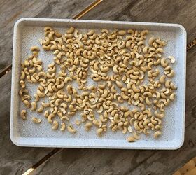 How To Make Delicious Roasted Rosemary Cashews