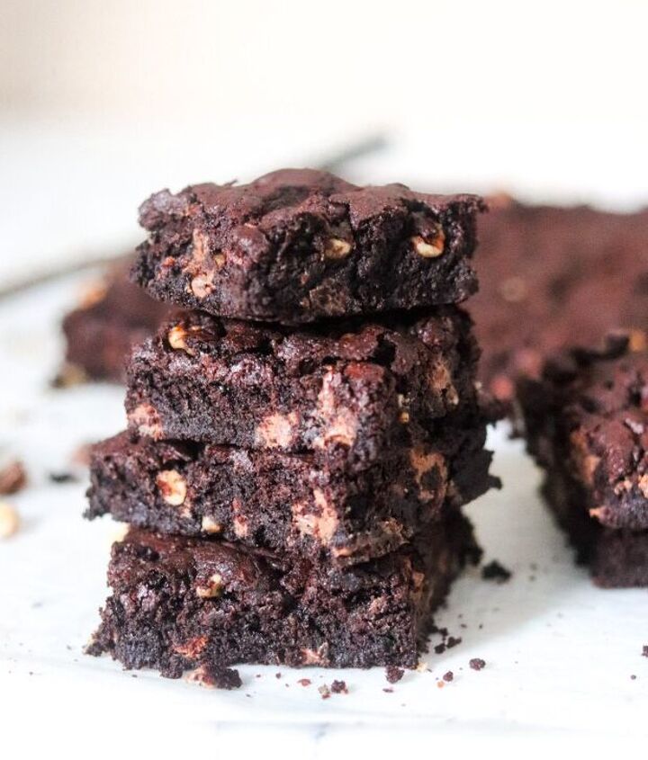 Walnut Chocolate Brownies | Foodtalk Walnut Chocolate Brownies | Foodtalk
