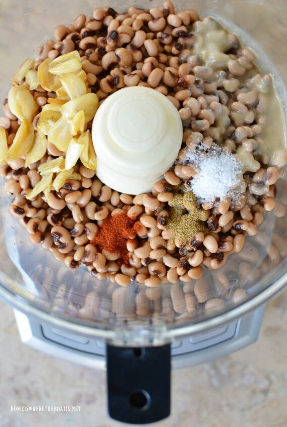 black eyed pea hummus