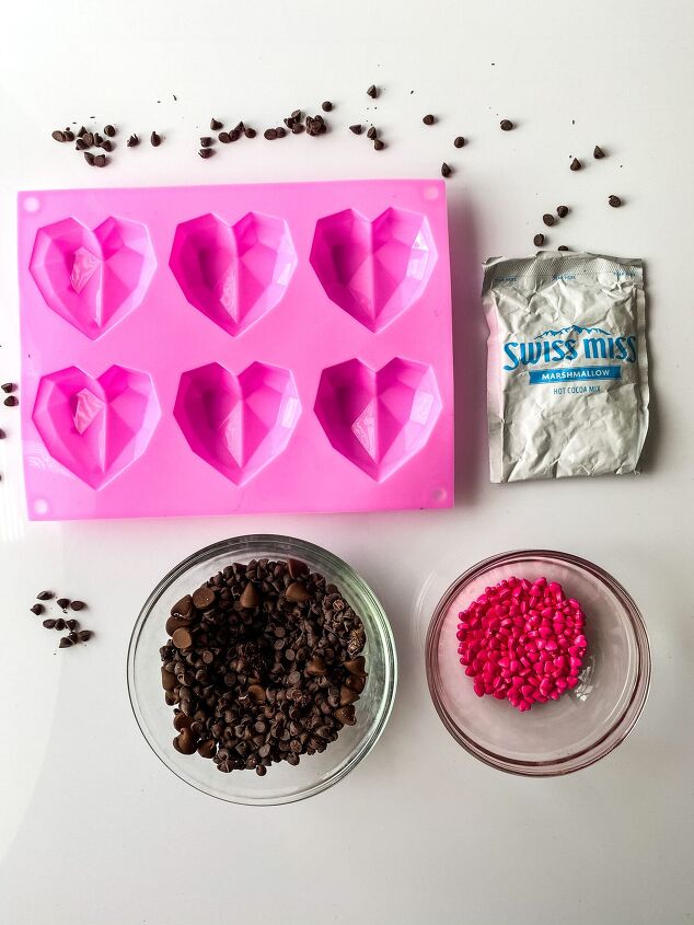 how to make valentine s hot chocolate bombs