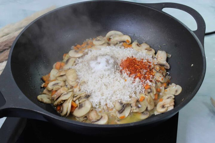 seasoned rice pilaf main dish or side dish