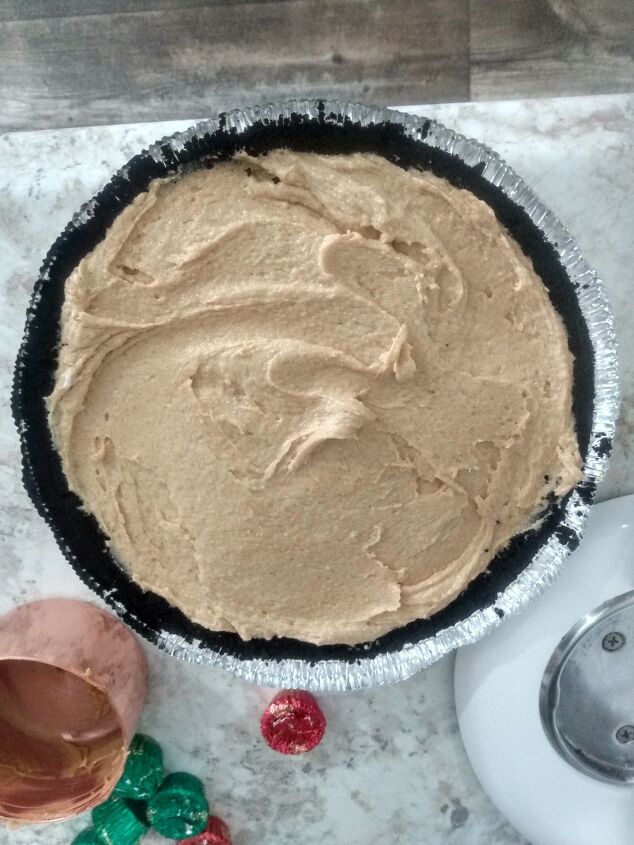 creamy peanut butter pie