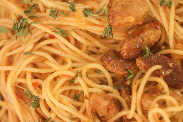 how to make haitian spaghetti with sausage or hot dogs