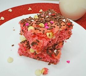 Valentine's Day Cake Mix Bars Are Sweet & Festive