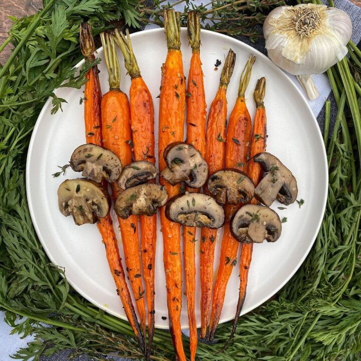 roasted garlic carrots and mushrooms with thyme happy honey kitchen