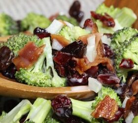 This super delicious Amish broccoli salad is the stuff of dreams