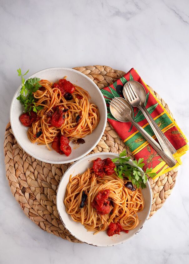 pasta puttanesca