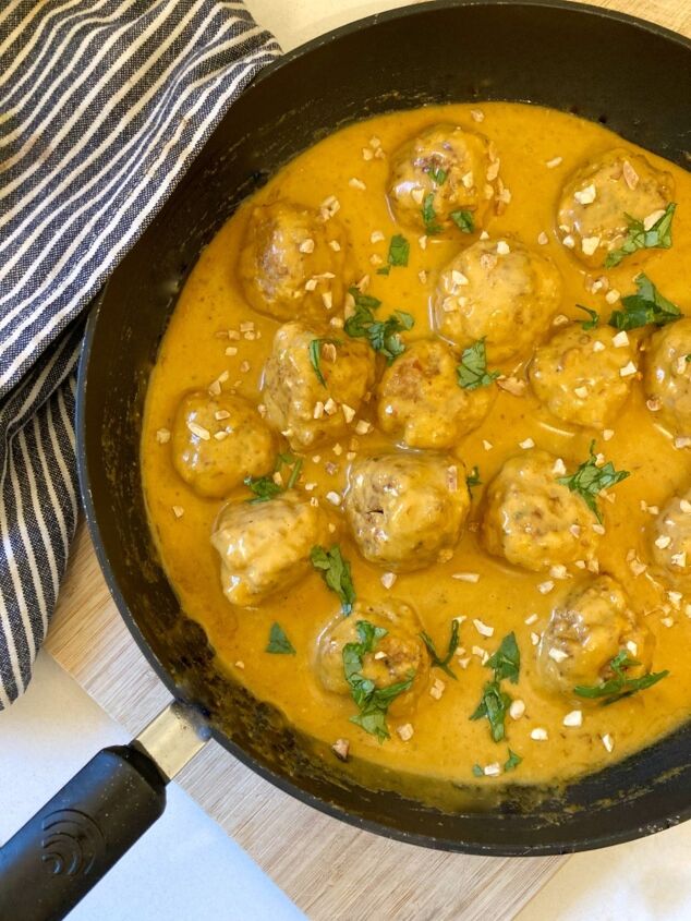 s 10 easy meatball recipes for any type of dish, Thai Chicken Meatballs