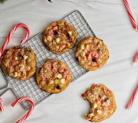 easy chocolate chip and crushed candy cane cookies