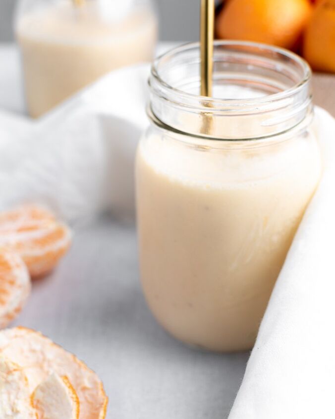 orange and banana smoothie