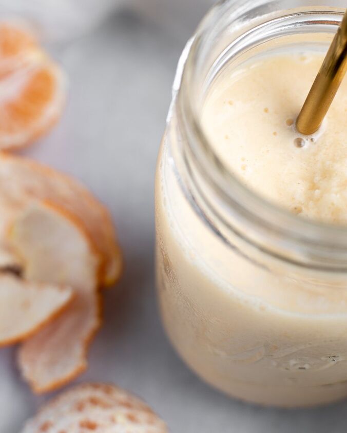 orange and banana smoothie