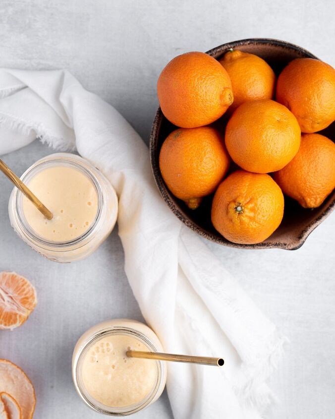 orange and banana smoothie