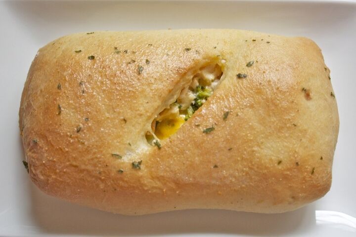 healthy broccoli cheddar chicken pocket