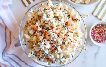 White Chocolate Popcorn With Sprinkles