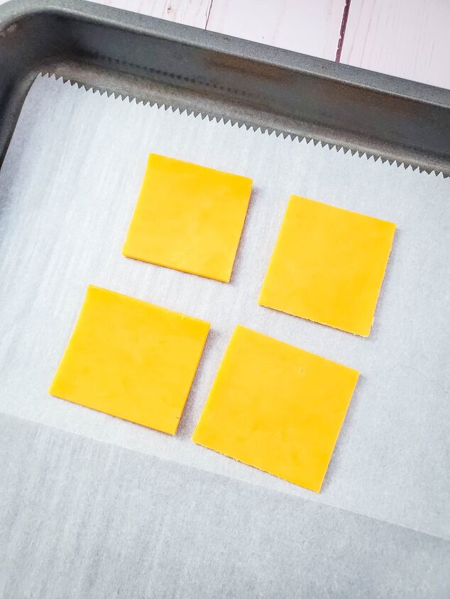 keto friendly everything but the bagel cheddar crisps