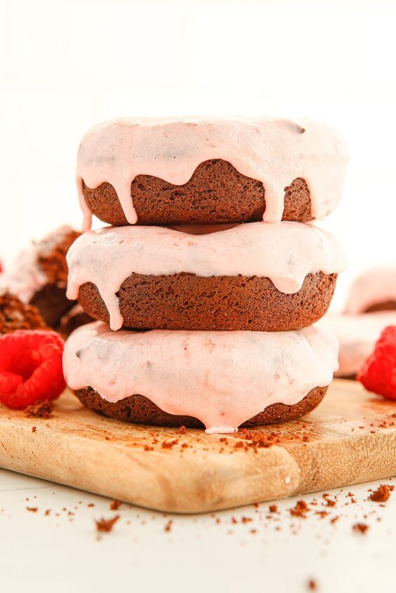 baked chocolate donut recipe with raspberry frosting
