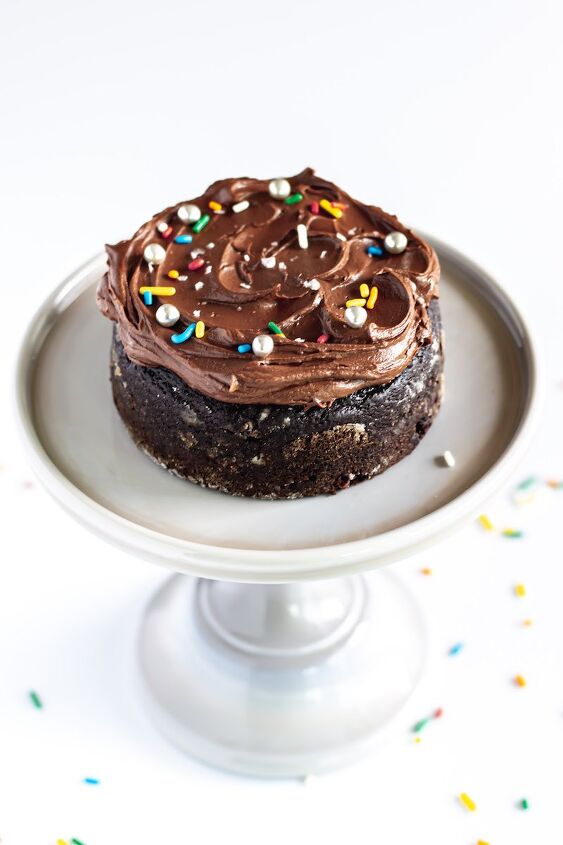 mini chocolate cake for two without eggs