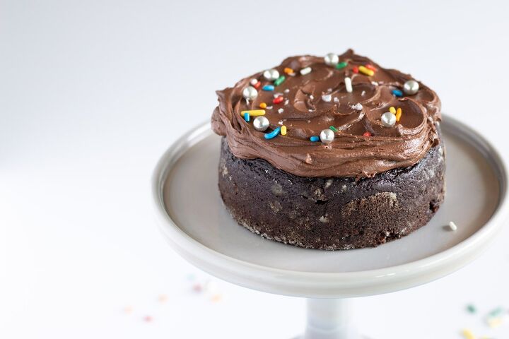 mini chocolate cake for two without eggs