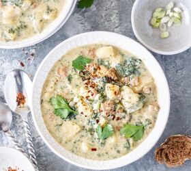 Creamy Potato Sausage and Kale Soup | Foodtalk