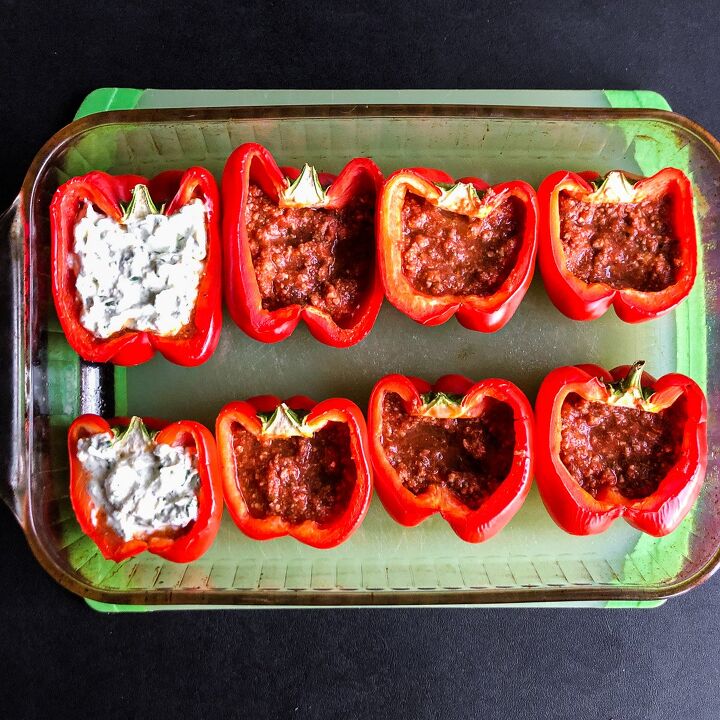 lasagna stuffed peppers, Fill the peppers 2 3 full with the meat sauce then top with ricotta cheese