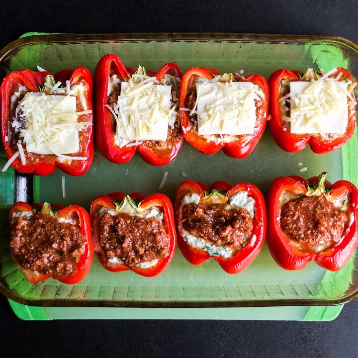lasagna stuffed peppers, Add mozzarella and parmesan cheeses to the peppers