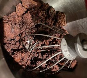 <u>Mix 1 box of brownie mix with these 2 ingredients for an absolutely brilliant dessert</u>