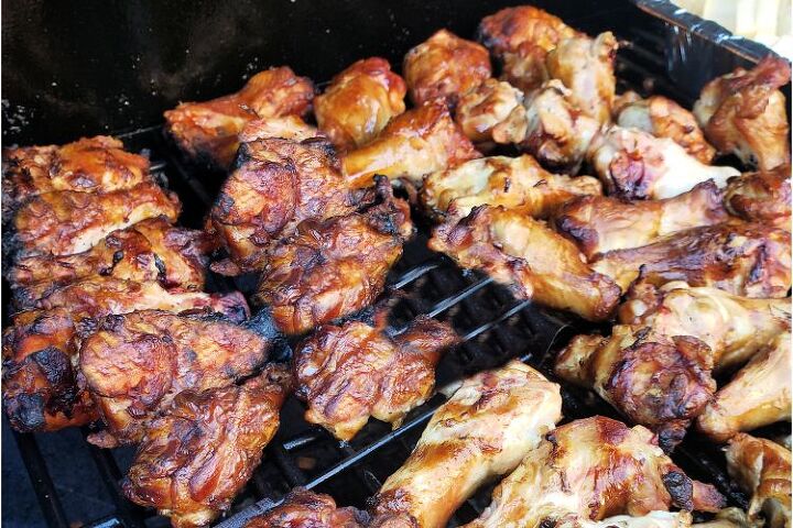 smoked chicken wings