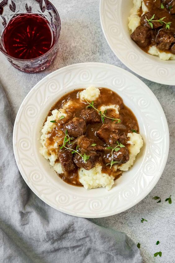 instant pot beef tips with gravy using onion soup mix