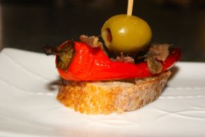 anchovy pepper and bacon brie