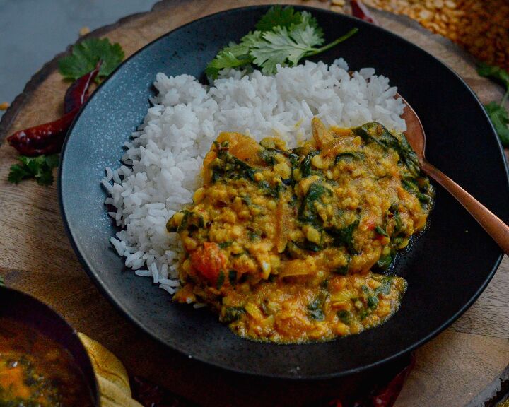 stewed spinach and lentils curry