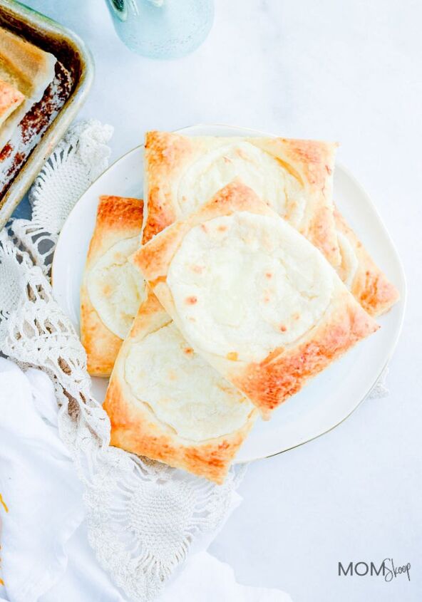 easy puff pastry cheese danish, 5 Cheese Danish on a white plate