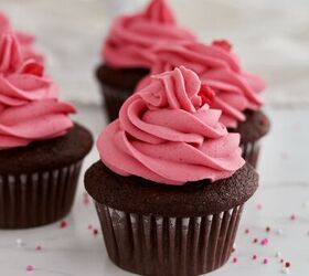 Chocolate Cupcakes With Raspberry Buttercream Frosting