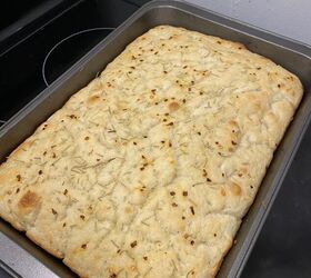 This no-knead foccacia is proof that you can make fresh bread, no matter your schedule