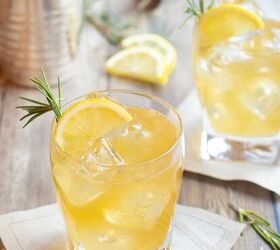 Lemon Ginger Whiskey Cocktail