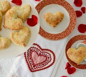 Nutella Heart Hand Pies With Cream Cheese Pastry Crust
