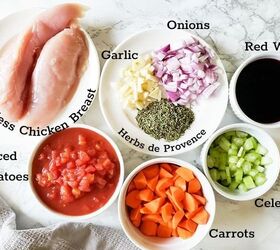 Throw these 6 ingredients in the Instant Pot to make this moist and flavorful chicken dinner