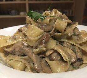 Pasta With Mushrooms – Meatless Pappardelle Mushroom Recipe