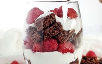 Chocolate Raspberry Protein Trifle – Easy and Healthy!