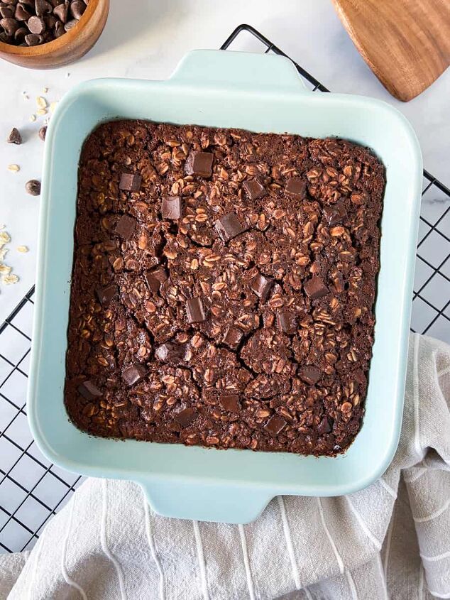 baked chocolate peanut butter oatmeal