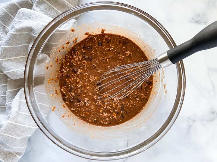 baked chocolate peanut butter oatmeal
