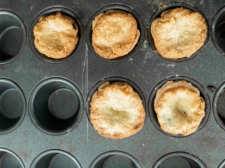 how to make miniature bakewell tarts